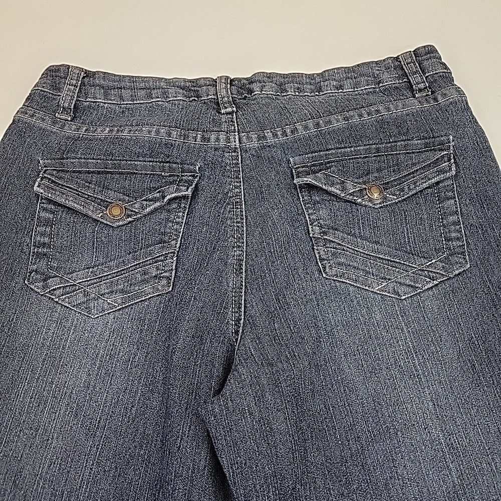 Gloria Vanderbilt Amanda Med Rise Crop Jeans Women Size 8 Blue Straight Crop Den - Picture 12 of 16